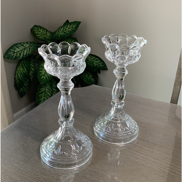 Vintage/Candle Holder Elegant Etched EUC. 
11” Tall ⭐️ LIKE NEW - Picture 11 of 12
